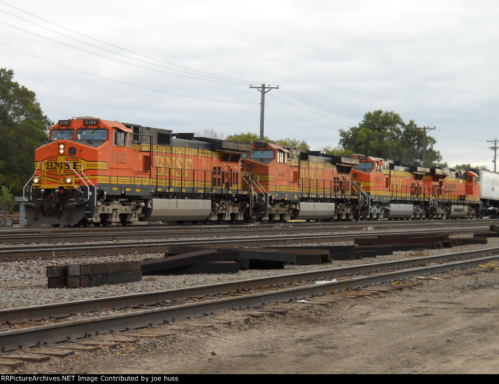 BNSF 5192 West